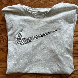 Men’s Nike tshirt in a large. Perfect condition